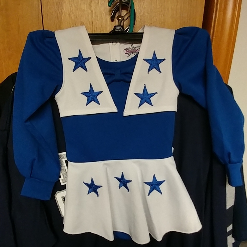 Dallas cowboys cheerleader